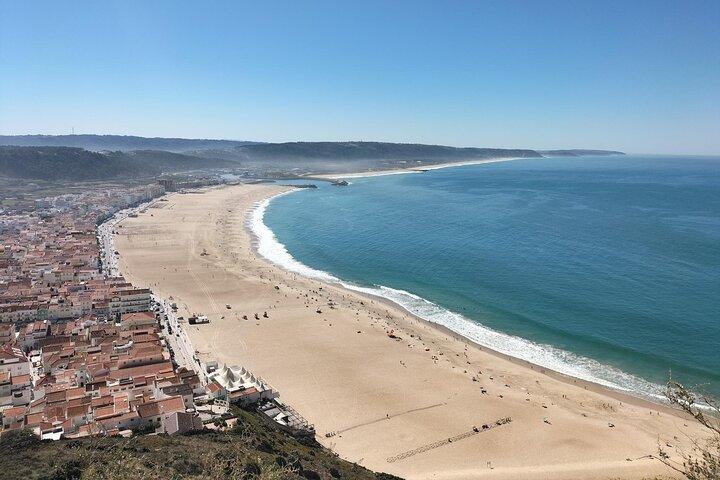 Transfer to Porto with Óbidos and Nazaré