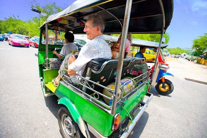 Explore Culture of Bangkok with Private Guide and Customized Tour