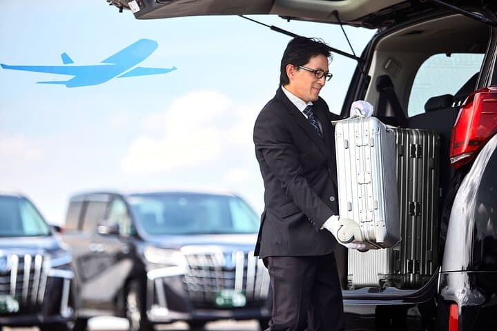 Private Transfer from Tokyo to Narita Airport