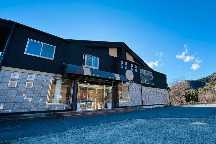 From Tokyo: Mt Fuji, Tea Ceremony and Gotemba Outlet Tour