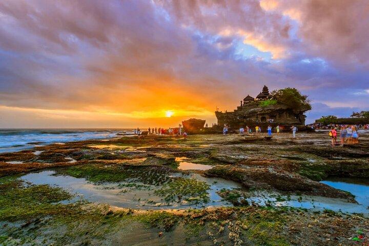 Taman Ayun And Tanah Lot Temple Sunset Tour