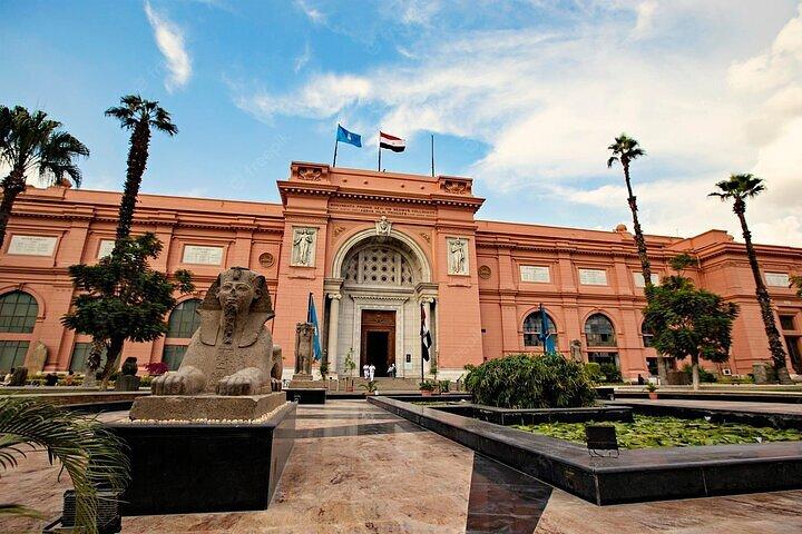 Full Day Egypt Landmarks Private Tour with Lunch