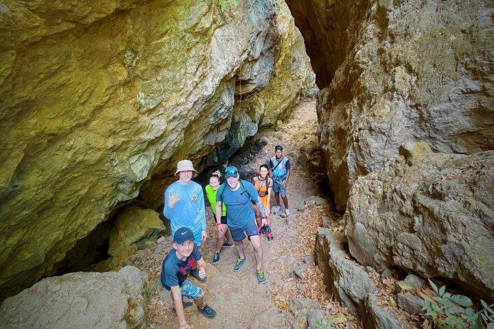 La leona waterfall hike private experince