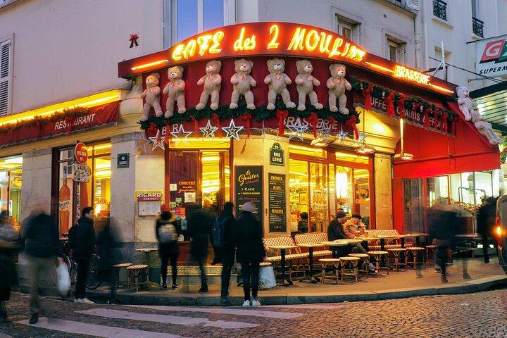 Iconic Amelie Movie Locations - Private Tour with Friendly Guide