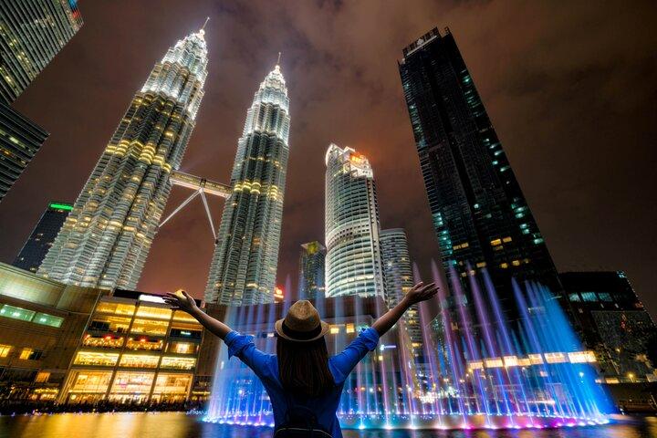 Private Kuala Lumpur Photoshoot Outside Petronas Tower