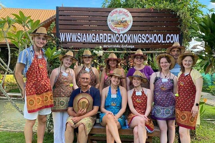 Cooking Morning Class Chiang Mai Visit Organic Garden and Market
