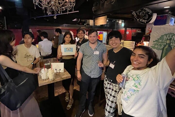Shinjuku Locals &Traveller Meet&Drink Experience Solo going Party