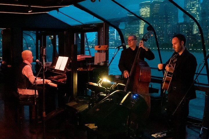 Bateaux New York Christmas Day Plated Dinner Cruise