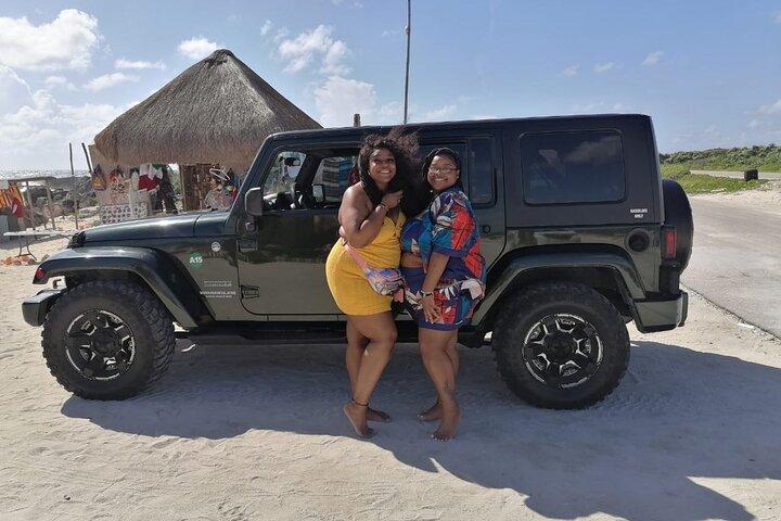 Jade Caverns Private Jeep Tour with Lunch and Snorkeling