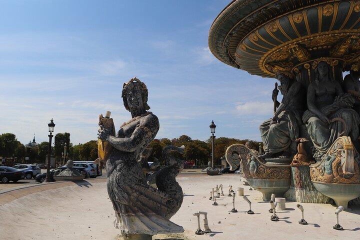 Paris Revolutionary Walking Tour: Iconic French Sights & Stories