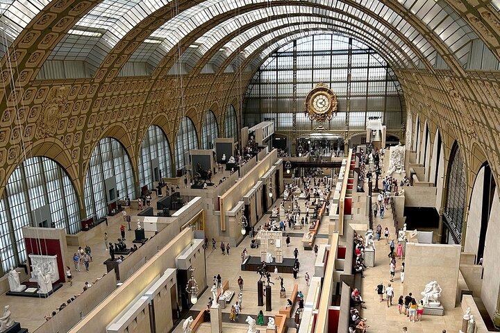 2 & 4 Days Paris Golden Pass with Hop-On Hop-Off Seine River Boat