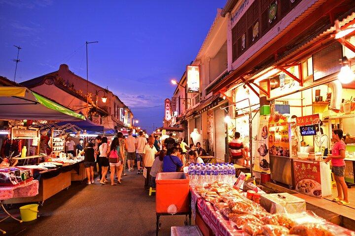 Bangkok by Night Tuk Tuk Tour: Markets, Temples & Food