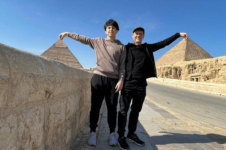 VIP Skip-the-Line Giza pyramids, Sphinx and shopping Tour