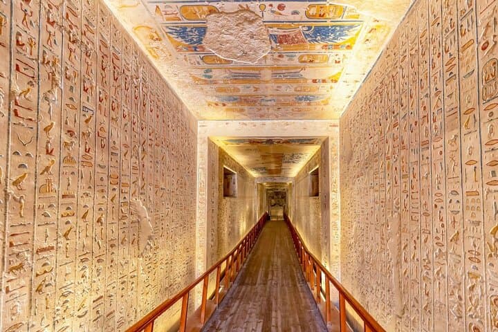 Luxor Private Tour: Valley of Kings, Hatshepsut, and Memnon