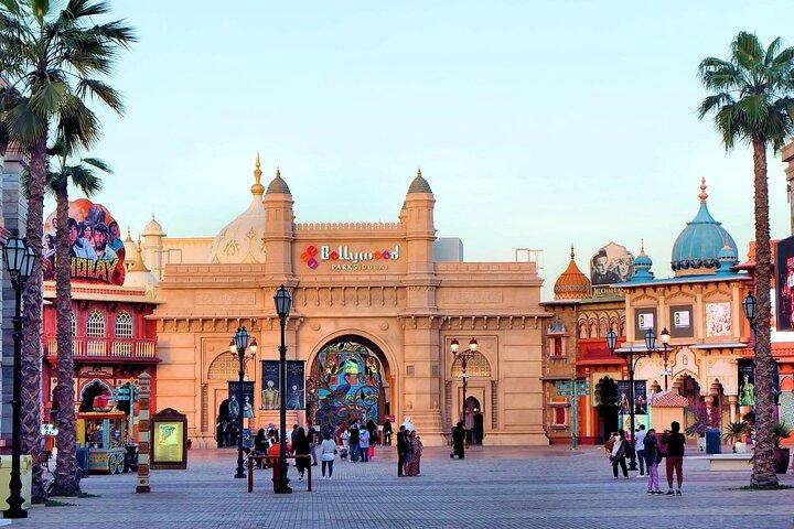 Dubai Motiongate Theme Park Ticket with Private Transfer
