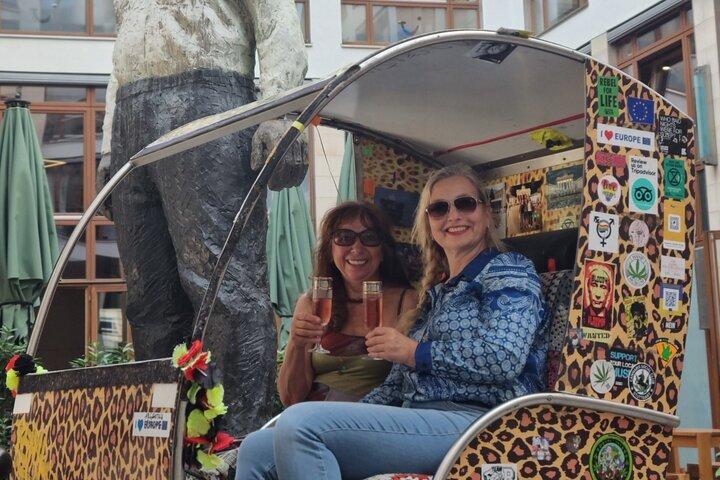 Romantic Berlin Rickshaw City and Photo Tour - incl. pick-up