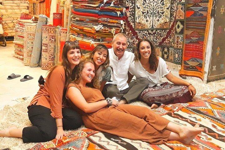 Visit of the Souks and Historical Monuments of Marrakech