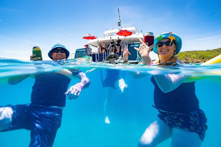 Great Keppel Island Adventure Tour - Snorkel and Boomnet