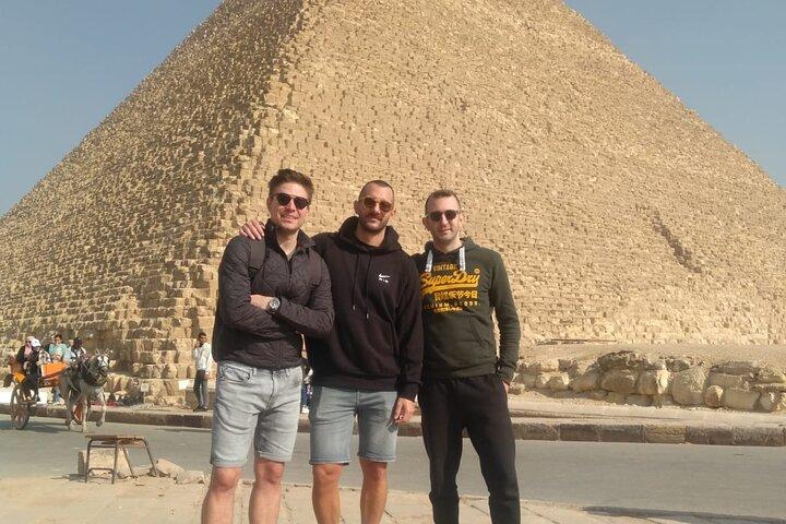 Private day trip Memphis, Saqqara& Giza Pyramids with the Sphinx