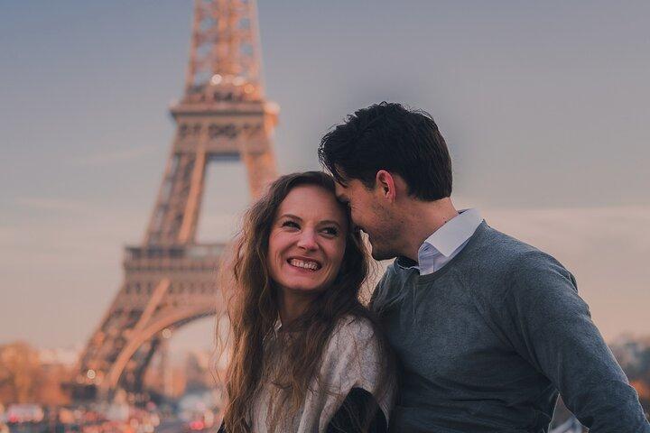 Photoshoot with a Pro Photographer in Paris