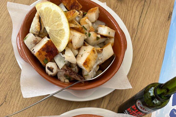 Traditional Albufeira Food Tour - Tapas & Wines
