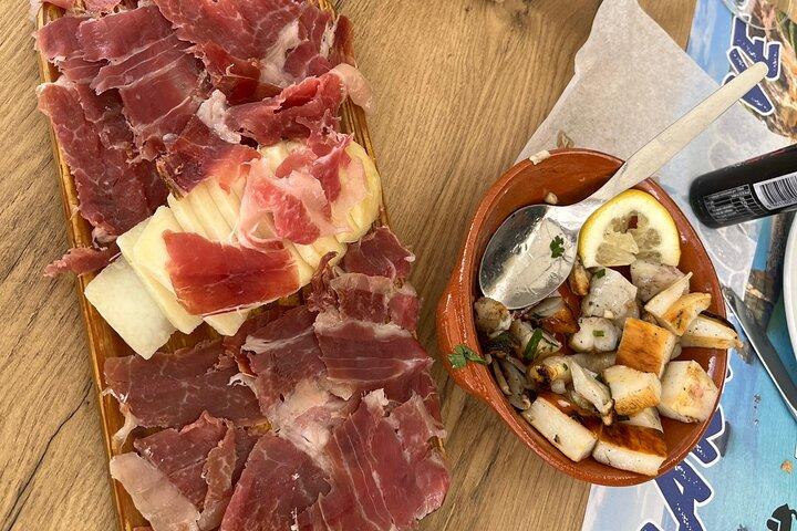 Traditional Albufeira Food Tour - Tapas & Wines