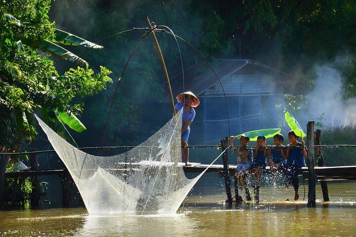 Ninh Binh Private Tour to Mua Cave Trang An Grottoes From Hanoi
