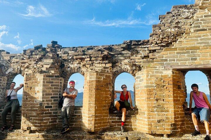 Private Trekking Day Tour to Jinshanling Great Wall