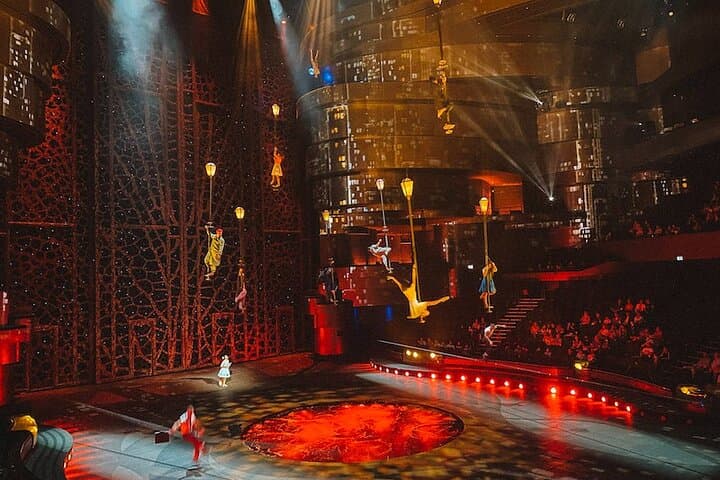 Dubai La Perle Dragone Show Admission Ticket