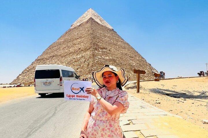 Giza Pyramids, Sphinx, Memphis, Saqqara PyramidsPrivate Day Tour