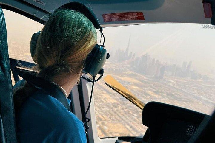 Dubai: Helicopter Tour – 12 Minutes