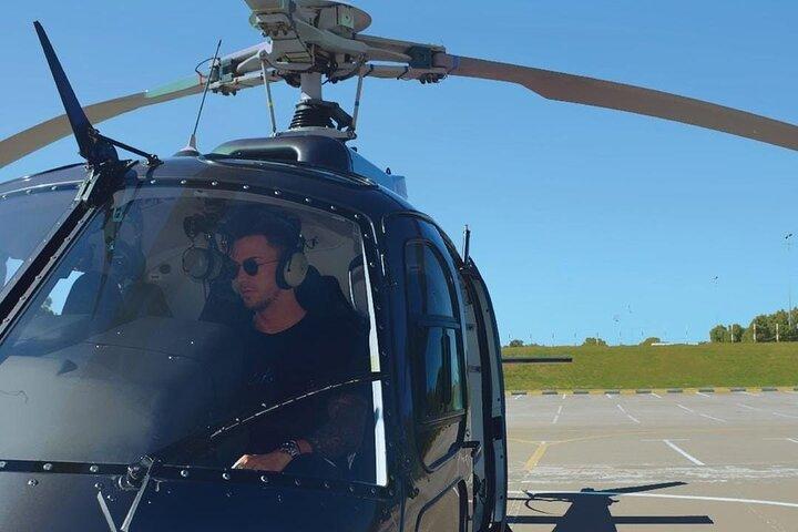 Dubai: Helicopter Tour – 12 Minutes