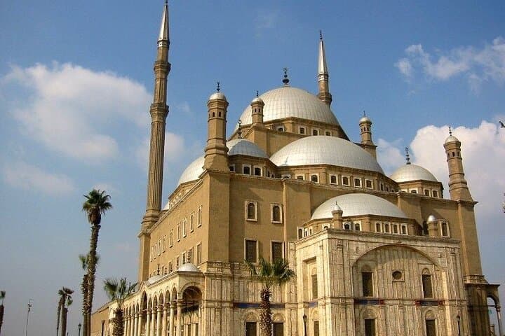 Mummies Museum, Citadel & Old Cairo Historical Tour in Cairo