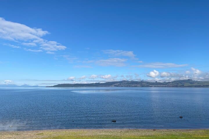 Auckland: Rotorua, Taupo, Waiotapu & Huka Falls Private Trip