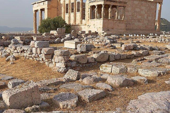 The Acropolis of Athens & Parthenon: Private 2-hour Walking Tour