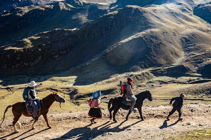 Full Day Hiking Tour in Rainbow Mountain Vinicunca Cusco