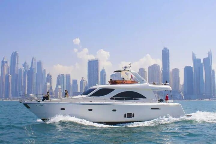 Dubai Yacht Tour with Stunning Coastline Views