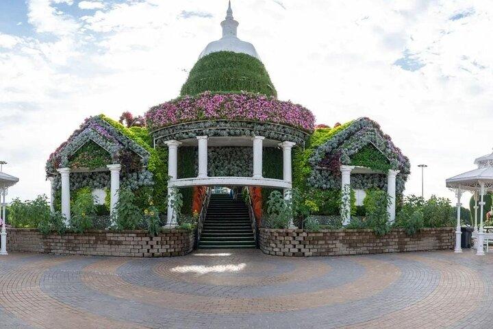 Dubai Miracle Garden Tour with Optional Transportation Services