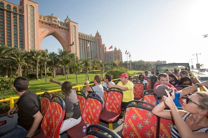 City Sightseeing Dubai HOHO Bus Tour, Sunset Tour + Dhow Cruise