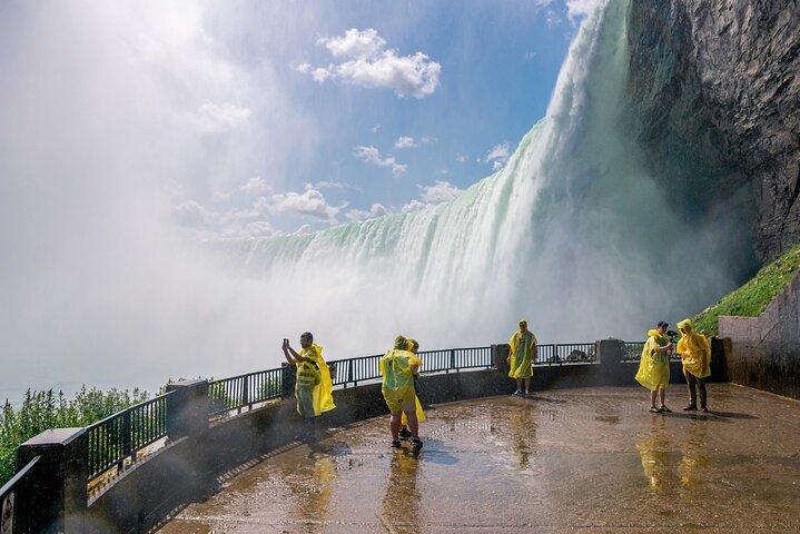 Niagara Falls Skylon Tower & Journey Behind the Falls Tour
