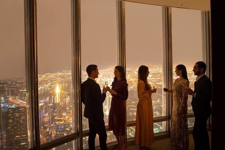 The Burj Khalifa Lounge Access with Private Transfer