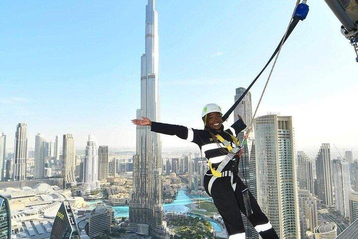 Dubai: Sky Edge Walk