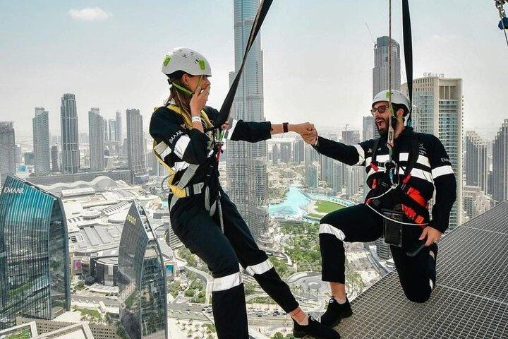Dubai: Sky Edge Walk