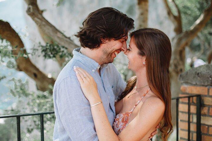 Private Photoshoot with a Professional Photographer in Naples
