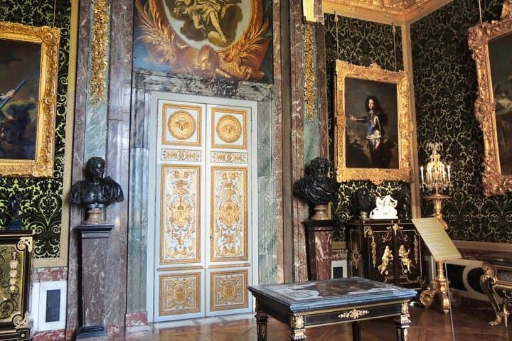 Versailles Palace King's Private Apartments Guided Tour