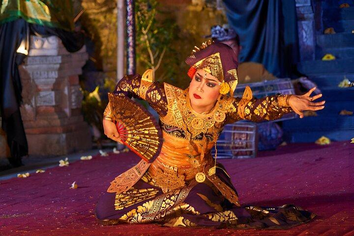 Ubud Night Half Day Trip with Legong Dance Performance