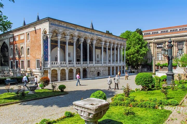 Skip-the-line Istanbul Archeological Museums Private Tour