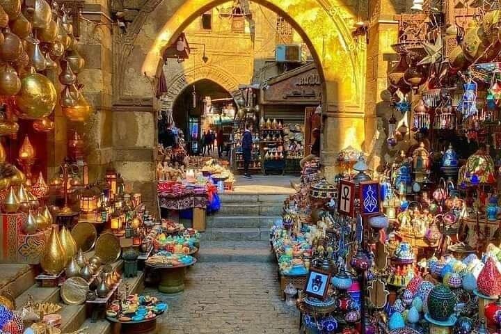 Private Walking Tour in ElMoez Street & Khan Elkhalili Market