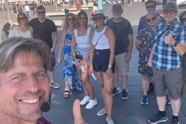 Walking tour of Nice, the old town & the Coline du Château