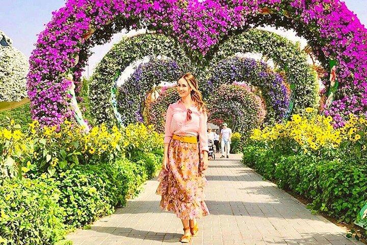 Private Dubai City Tour with Miracle Garden Ticket